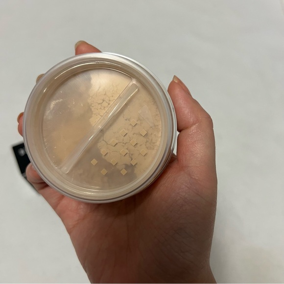 bobbi brown sheer finish loose powder soft sand Nov sale - Picture 6 of 6